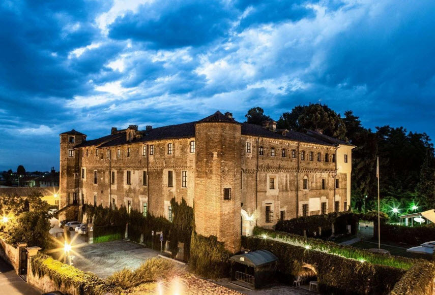 Castello Dei Solaro, Italy